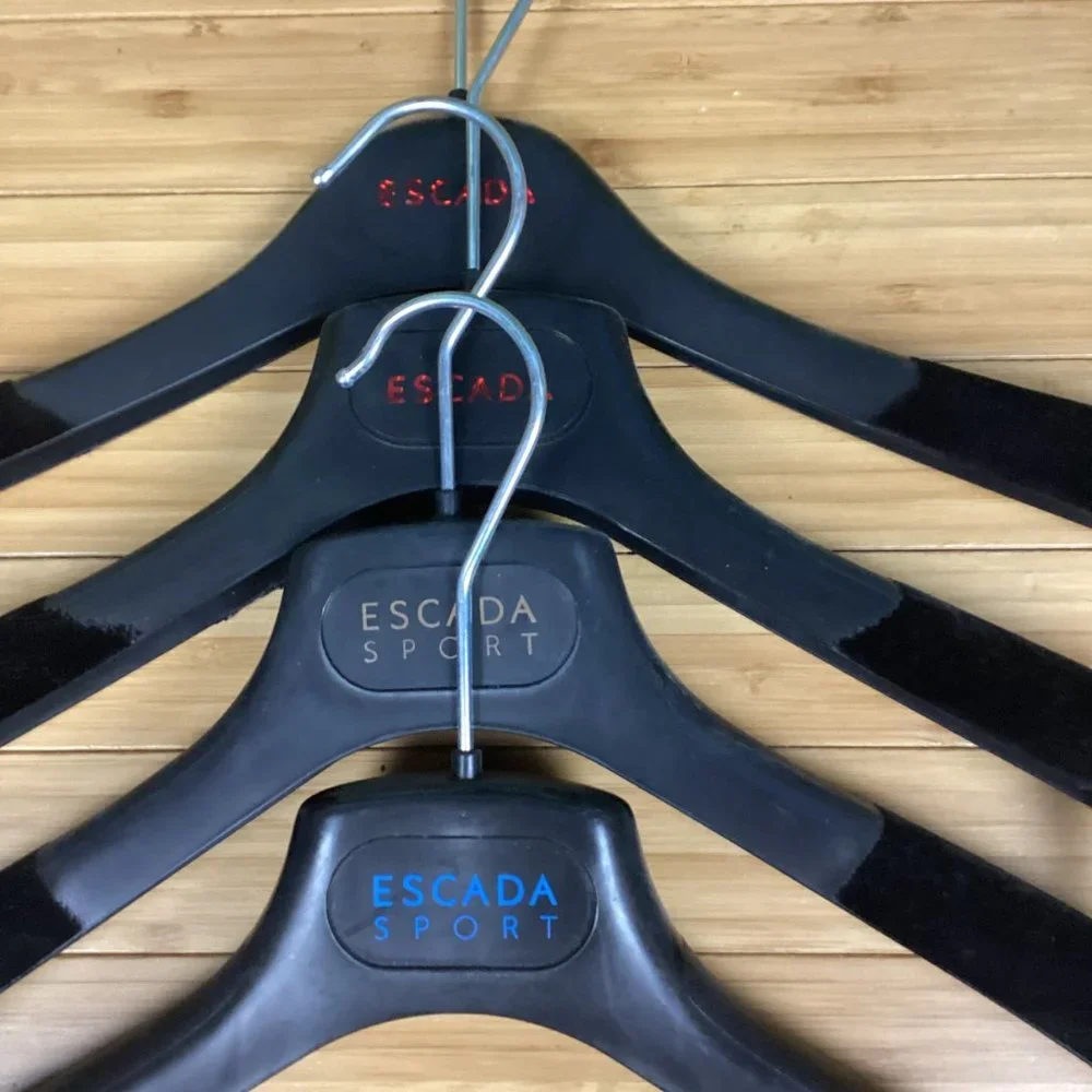 Vintage Escada Hangers Black (4)